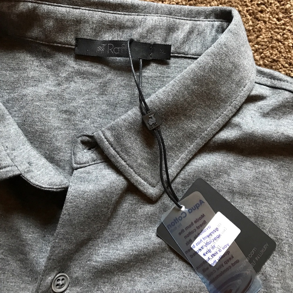 Raffi - NWT Men’s XL - Gray Button-Down